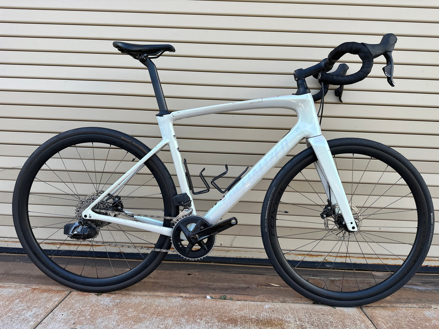 Specialized Roubaix SL8 Expert Sram Rival AXS