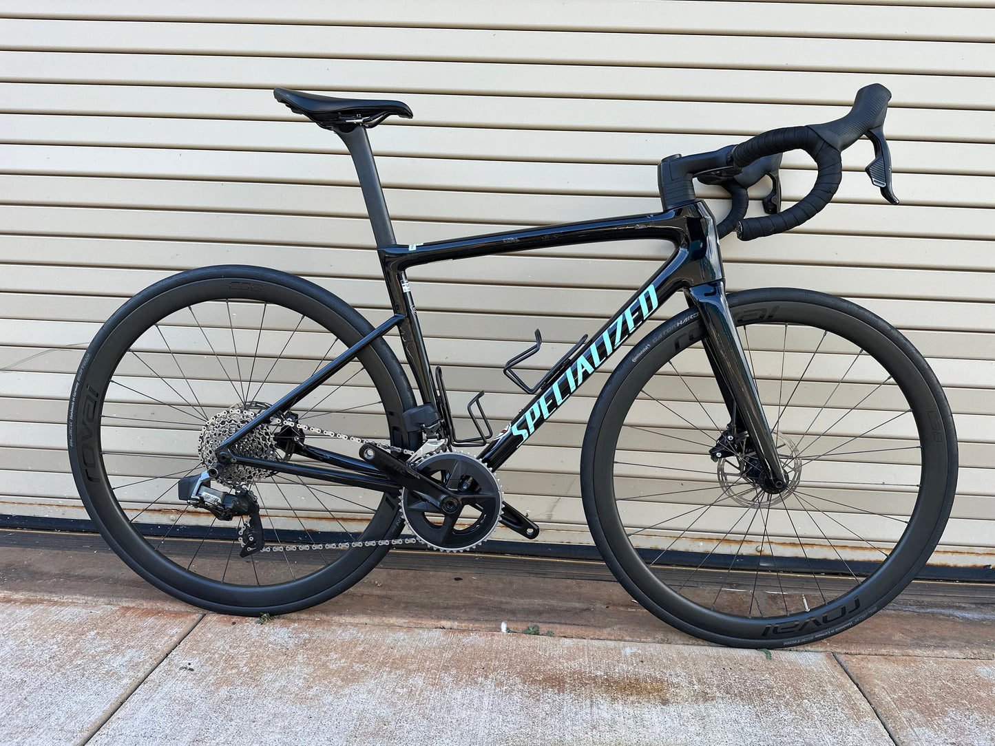 Specialized Tarmac SL8 Expert Sram Rival AXS